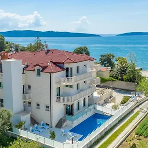 hotellátogatás