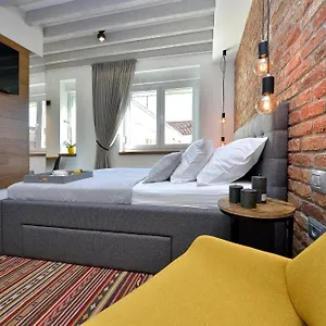 apartments-rooms-mareta-exclusive.hotelinzadar.com/